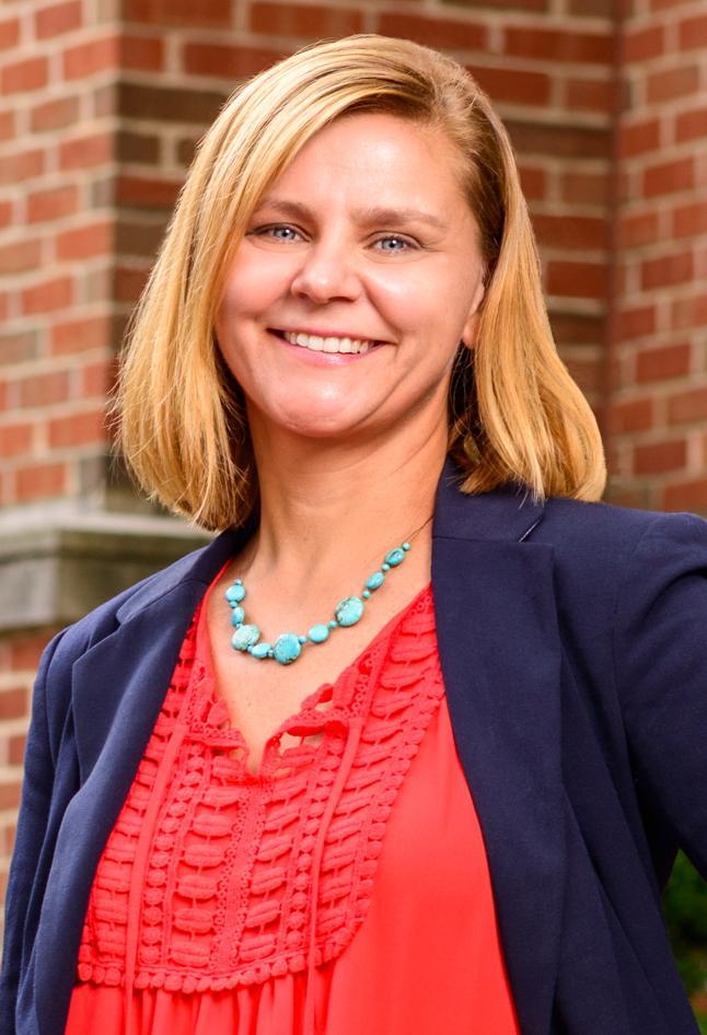 Portrait of Diane Feckanin