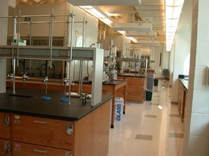 undergraduate teaching laboratory space
