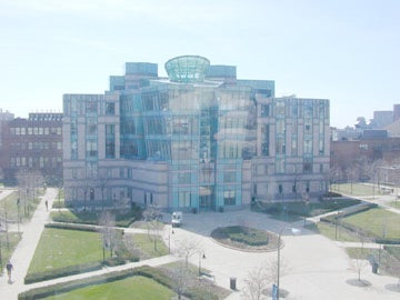 The image &ldquo;http://www.cwru.edu/development/alum/photos/khsmith/210b.jpg&rdquo; cannot be displayed, because it contains errors.
