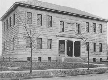 Adelbert Road, 2145