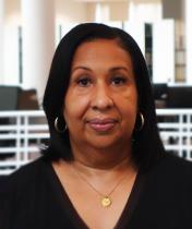 Robin Cornelious Headshot