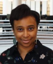 Recarda Jones Headshot