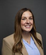 Regina Phillips Headshot