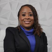 Lauren Kusi Headshot 2025