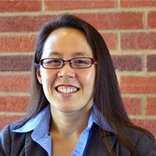 A headshot of Veronica Santos