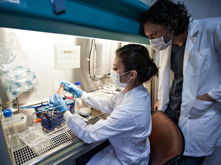 Two women working in a lab.